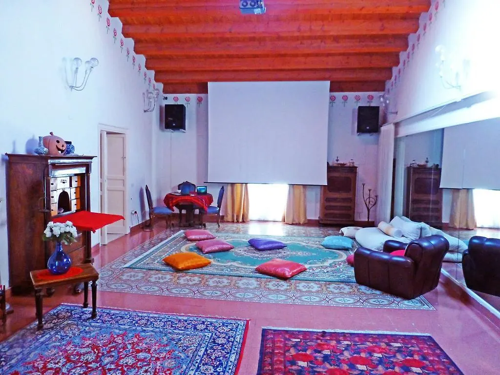 Vucciria Hostel Palermo 0*,